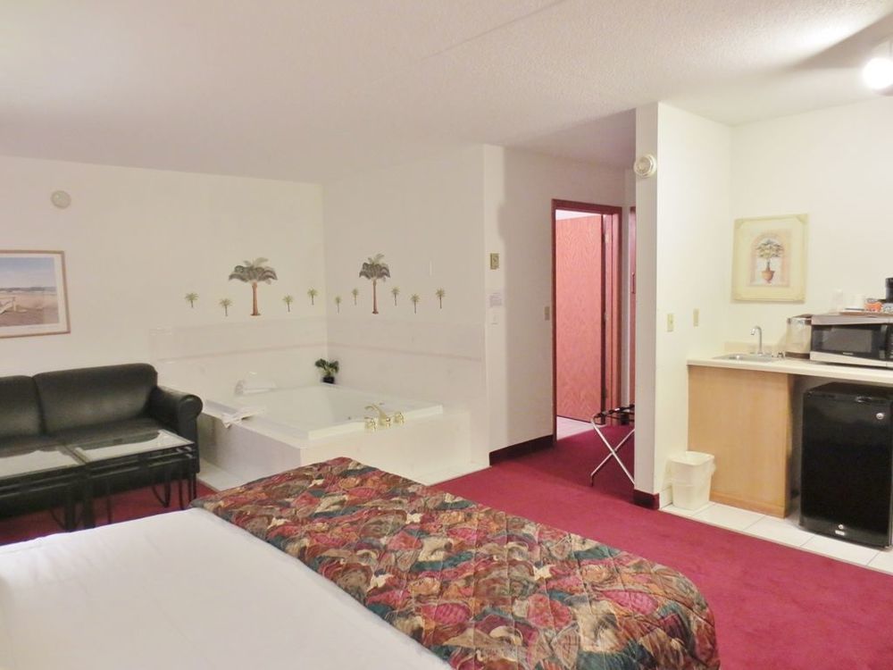 Sauk River Inn & Suites, A Travelodge By Wyndham Sauk Centre Стая снимка